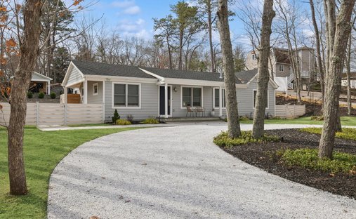 Hampton Bays, New York, United States 1