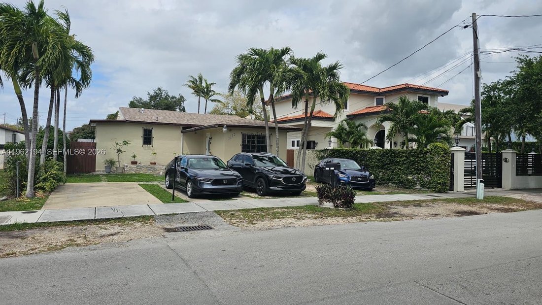 House in Miami, Florida, United States 1 - 17134965