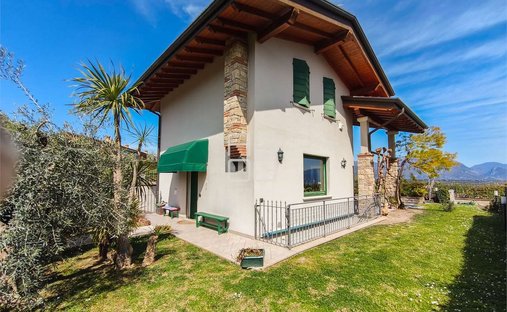 Villa en Polpenazze del Garda, Lombardía, Italia 1