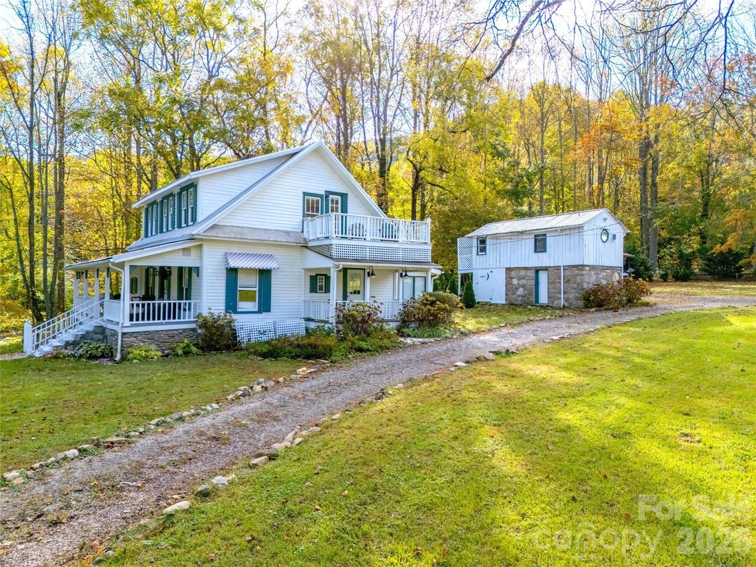 House in Maggie Valley, North Carolina, United States 2 - 17563140