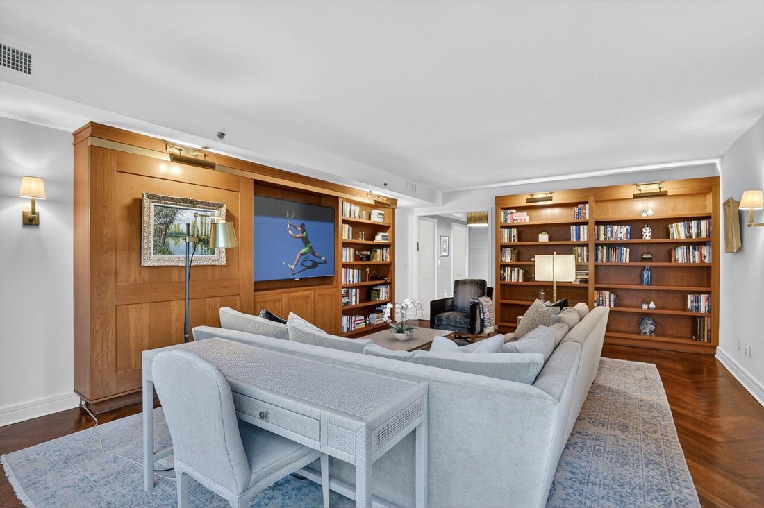 Condo in Washington, District of Columbia, United States 4 - 17353453