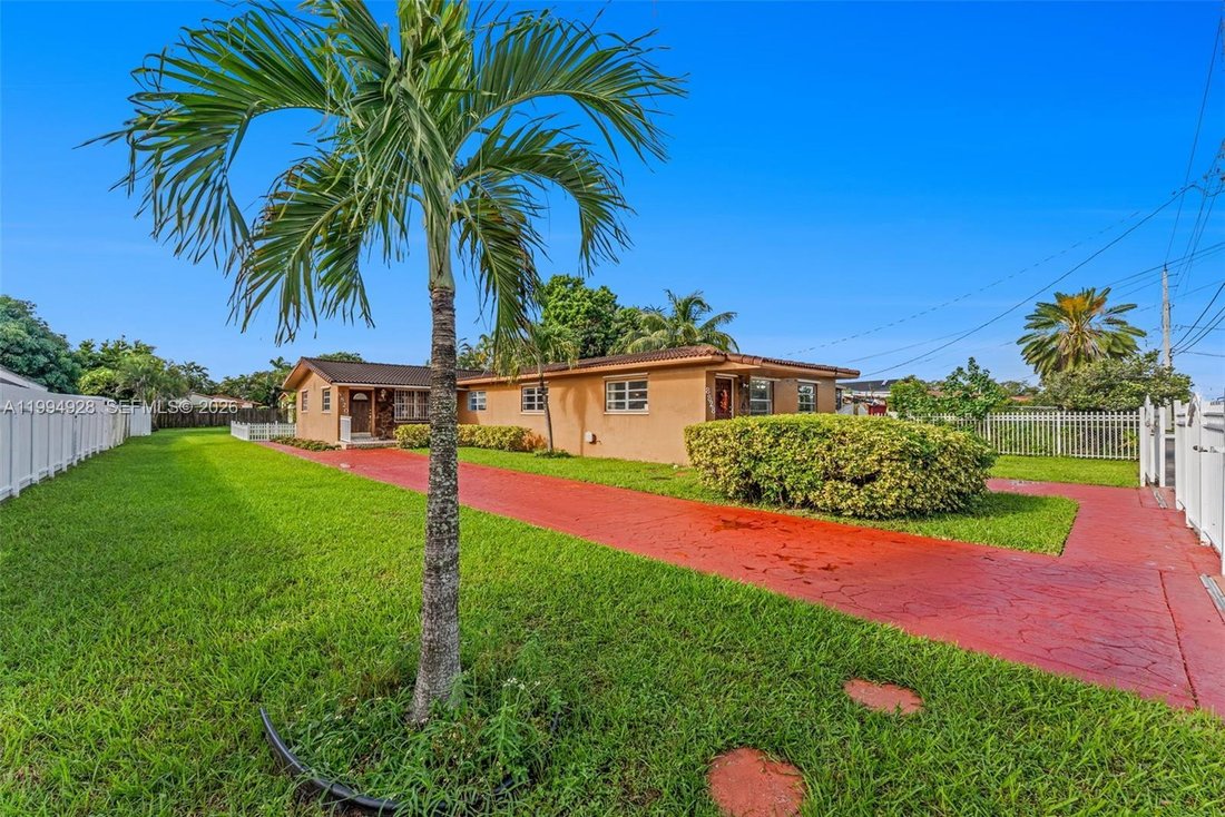 Apartment in Miami, Florida, United States 1 - 17563846