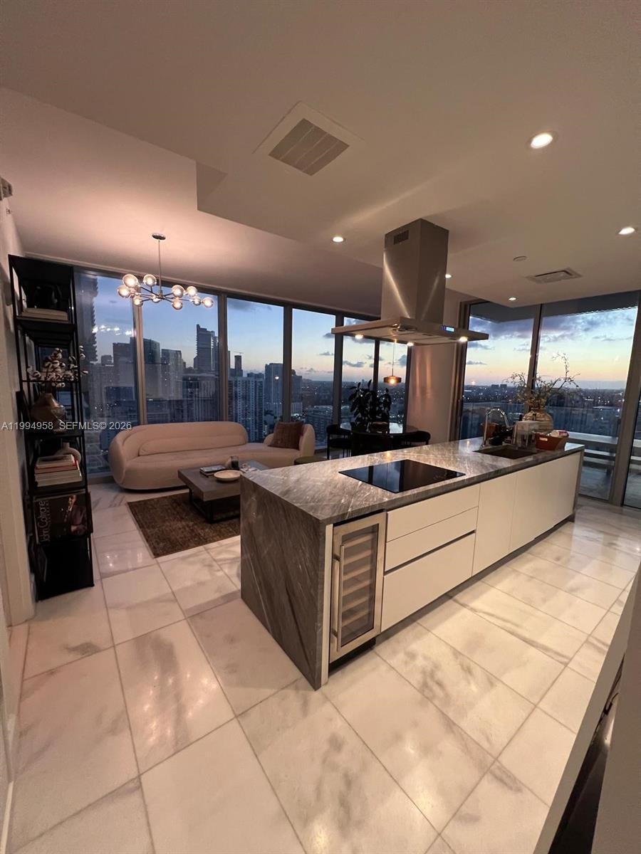 Condo in Miami, Florida, United States 1 - 17565519