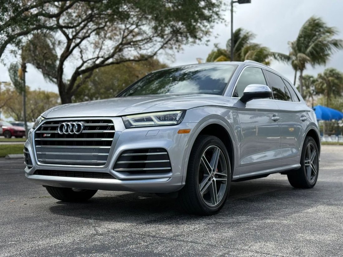 Suv in Pompano Beach, FL, United States 5 - 17561336