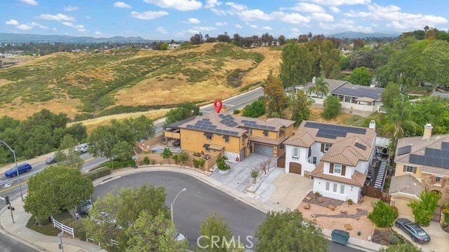 Temecula, California, United States 1 - 17558569