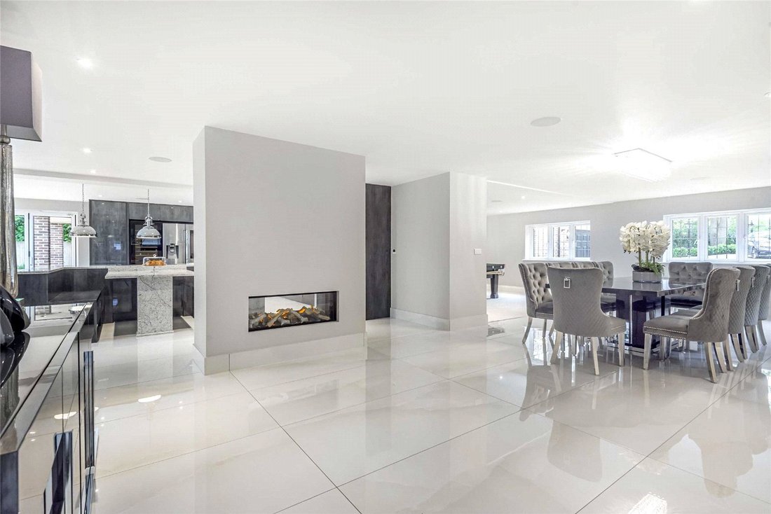 House in Cuffley, Northaw, England 5 - 17564014