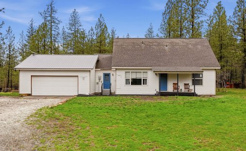 House in Springdale, Washington, United States 1