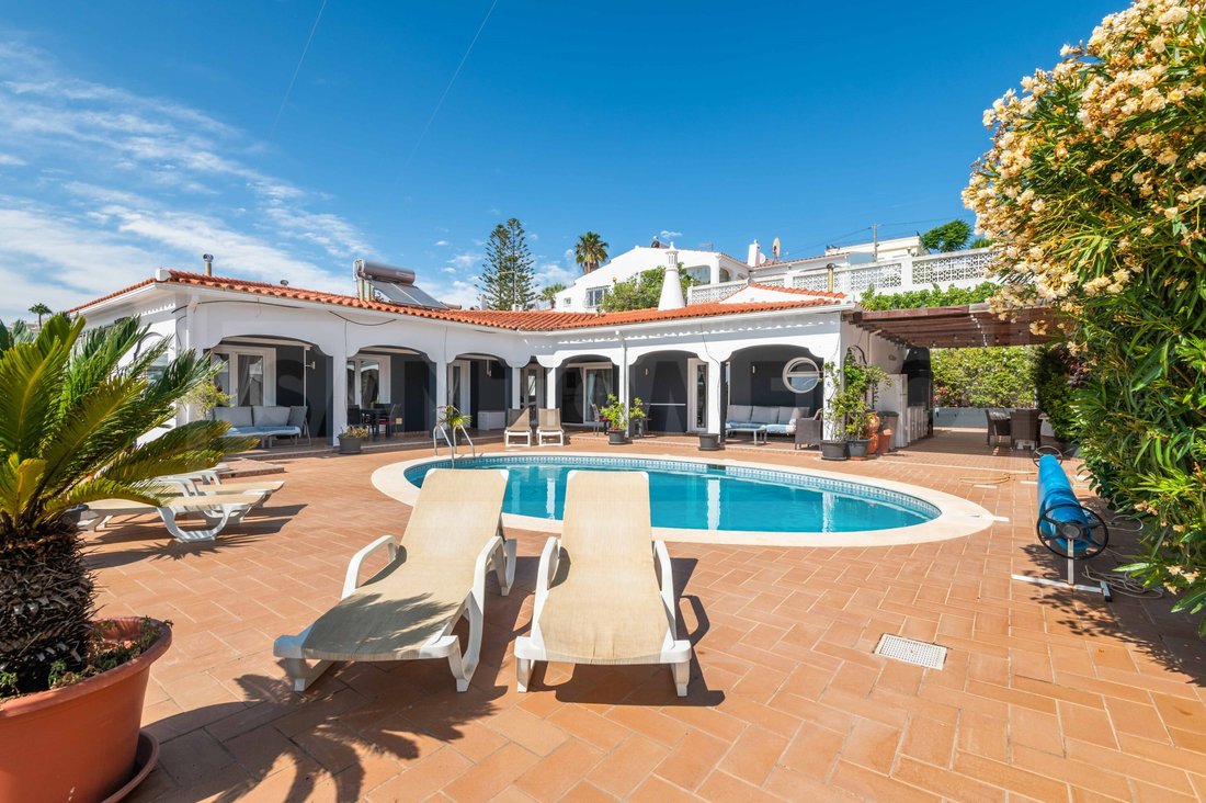 House in Olhos de Agua, Algarve, Portugal 1 - 14444277