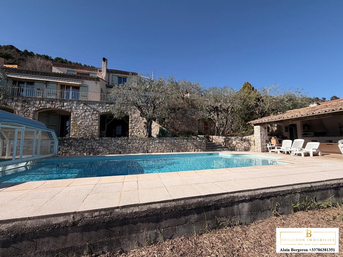 Villa in Spéracèdes, Provence-Alpes-Côte d'Azur, France 4 - 17561788