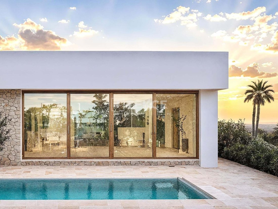 Villa in Orihuela, Valencian Community, Spain 2 - 17560899