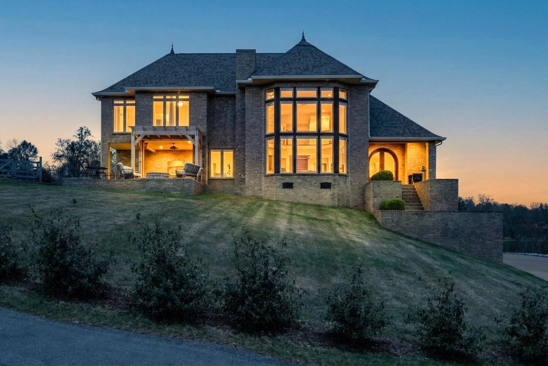 House in Dover, Tennessee, United States 3 - 17561513