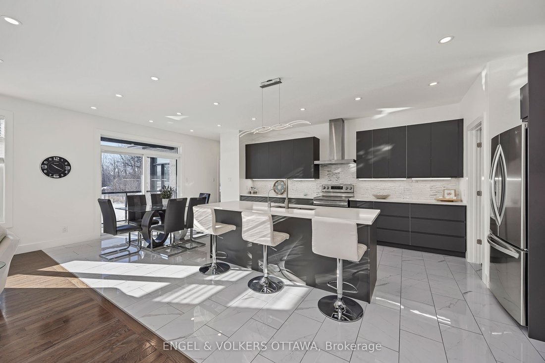 Casa en Ottawa, Ontario, Canadá 4 - 17560834