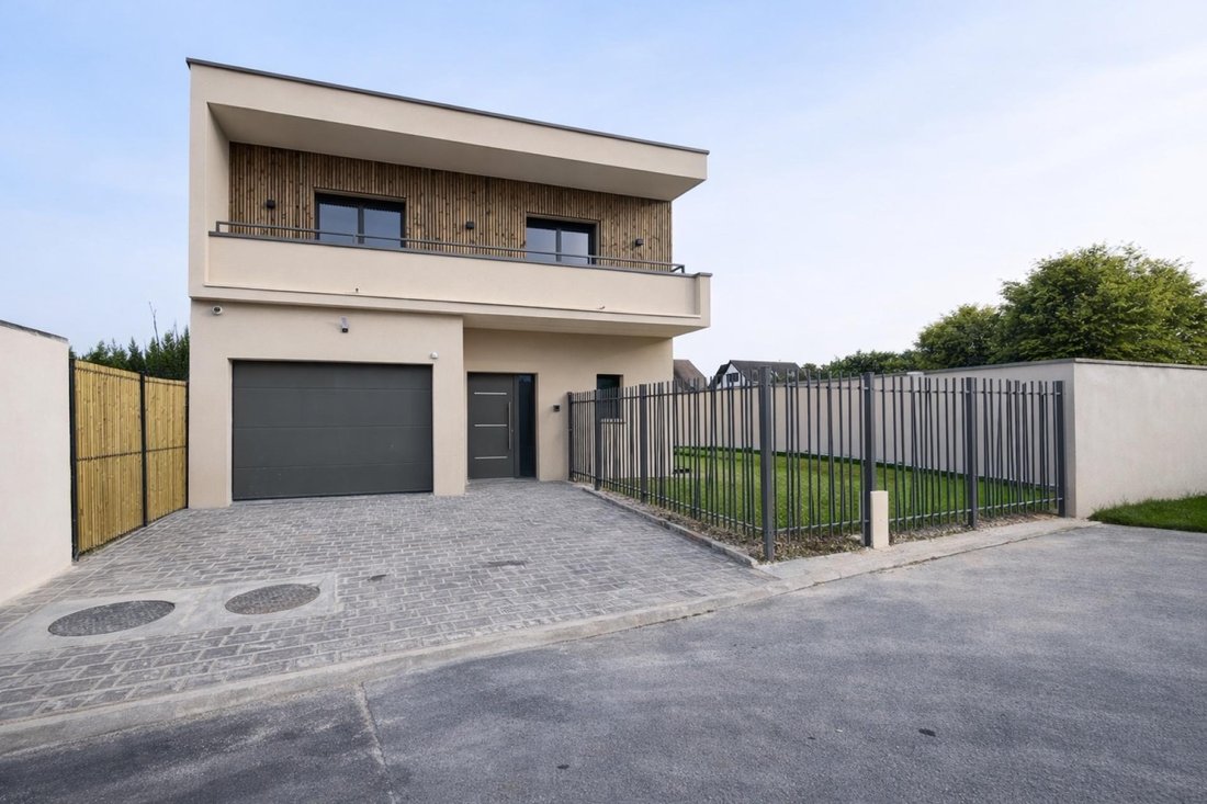 House in Chemin Vert-Europe, Reims, France 2 - 17559157