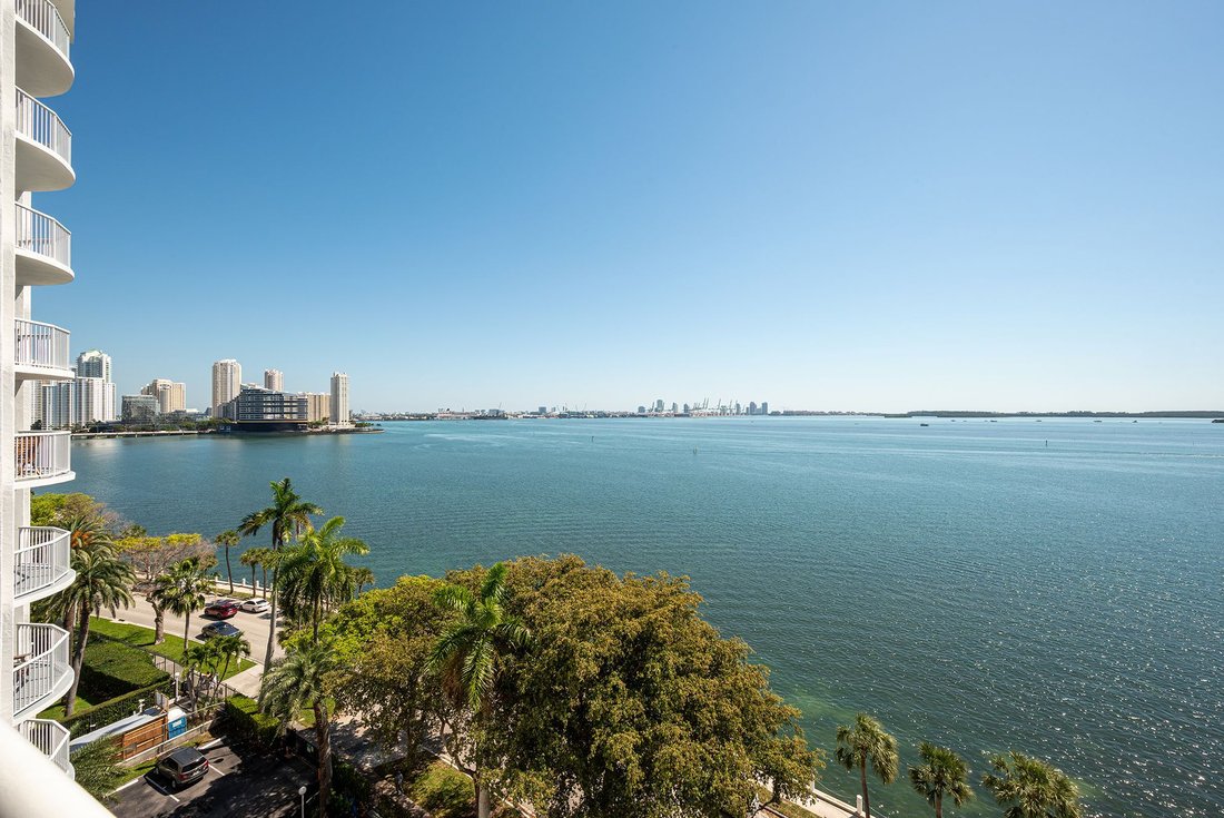 Condo in Miami, Florida, United States 2 - 17563605