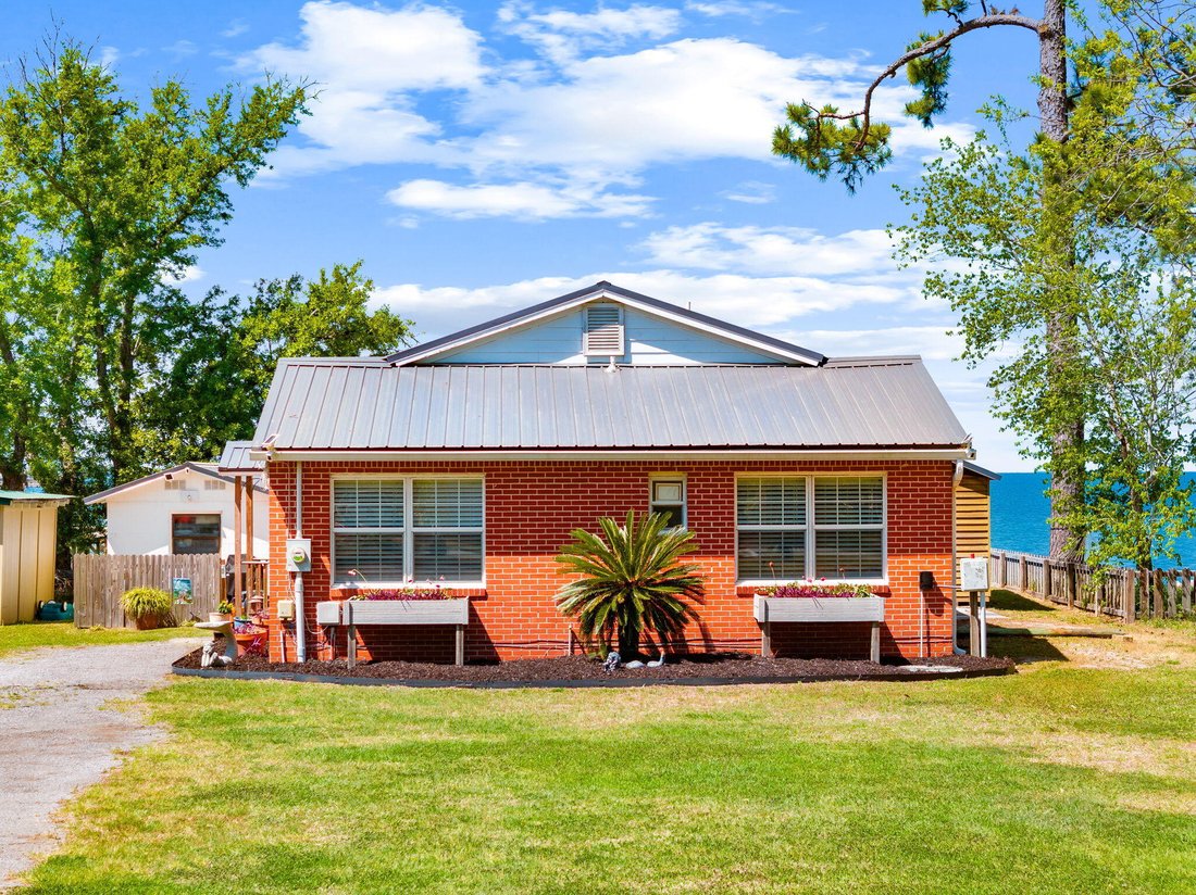 House in Freeport, Florida, United States 3 - 17562021