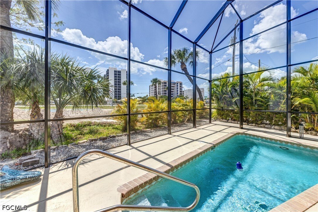 Casa a Fort Myers Beach, Florida, Stati Uniti 2 - 17557332