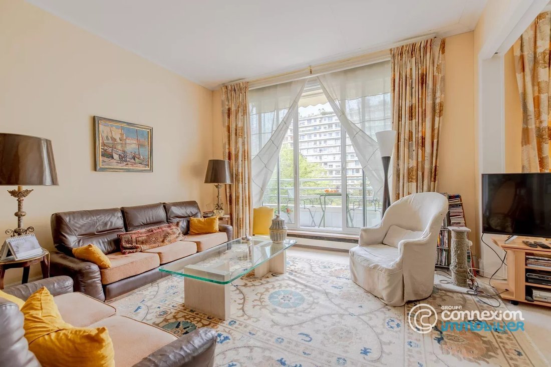 Apartment in Auteuil Nord, Paris 16e Arrondissement, Paris 4 - 17564532