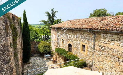 Casa a Castelnau-Valence, Occitania, Francia 1