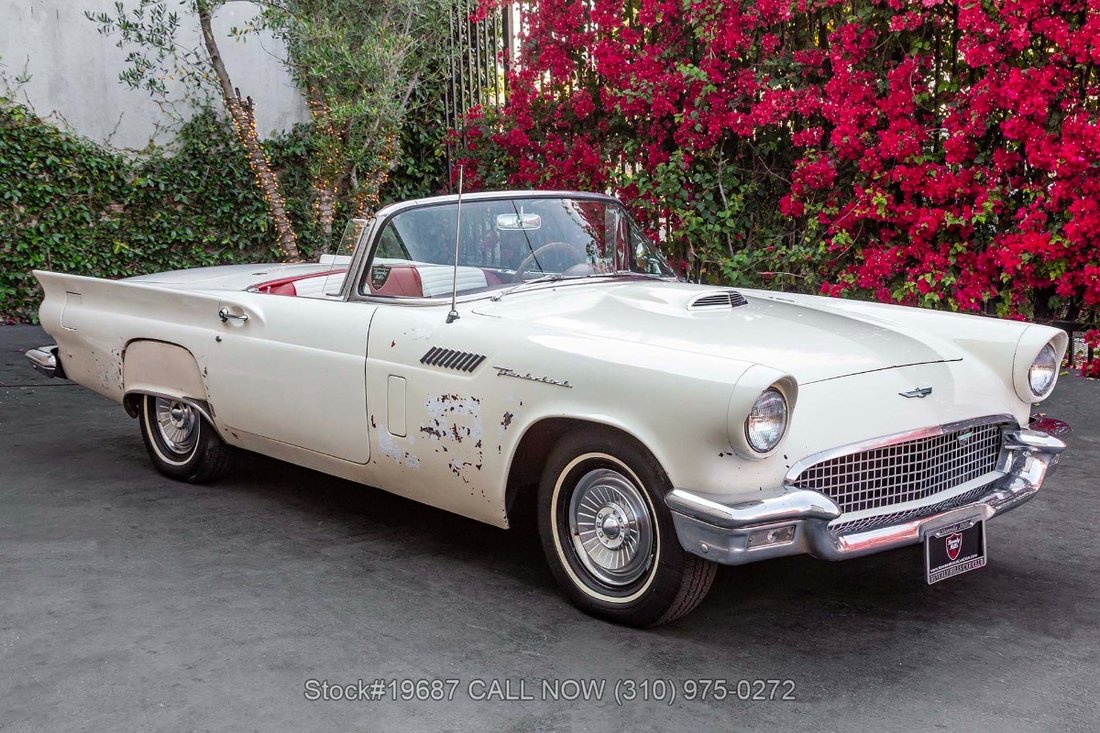 Ford Thunderbird in Los Angeles, CA 3 - 17568826