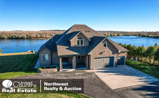 House in Nashua, Montana, United States 1