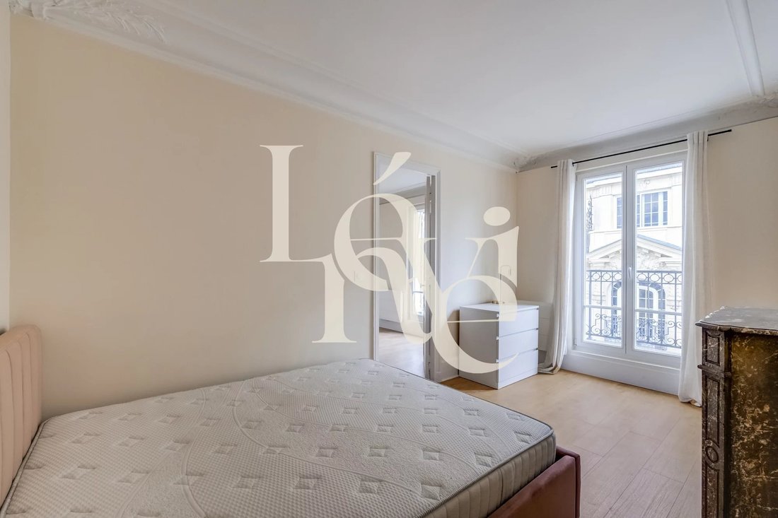 Apartment in Pereire-Malesherbes, Paris 17e Arrondissement, Paris 4 - 17562530