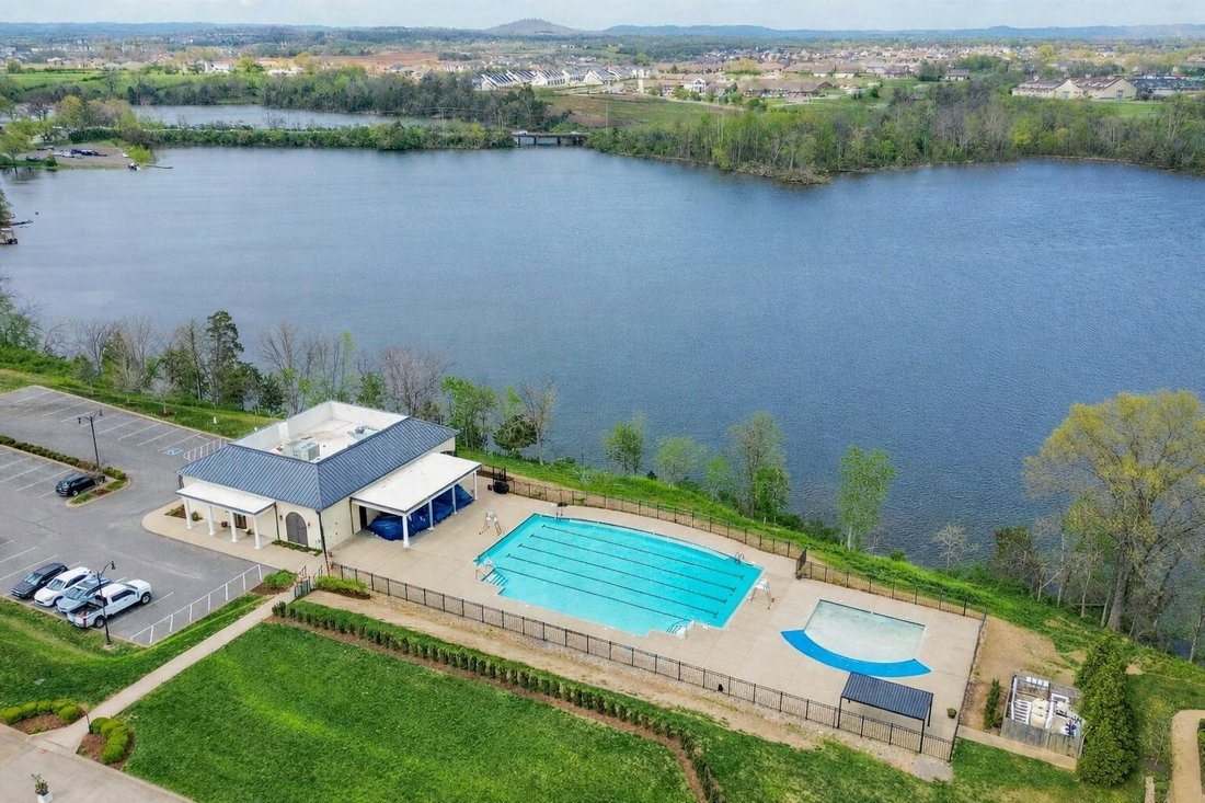 Condo in Gallatin, Tennessee, United States 4 - 17557269