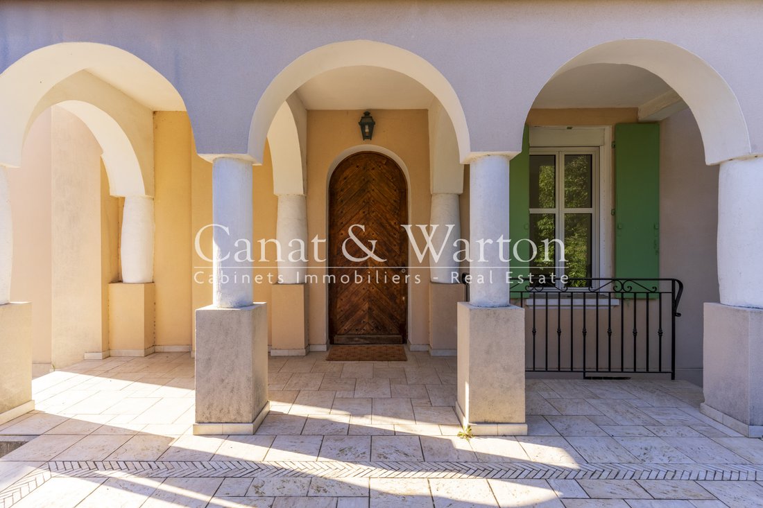 Villa in Aguillon, Toulon, France 4 - 17560675