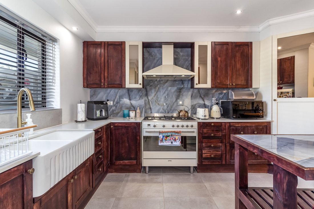 Townhouse in Paarl, Groenvlei, Western Cape 4 - 17563323