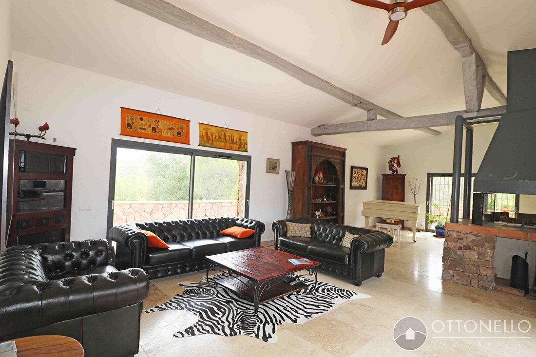 Villa in La Bouverie, Roquebrune-sur-Argens, France 2 - 17556691