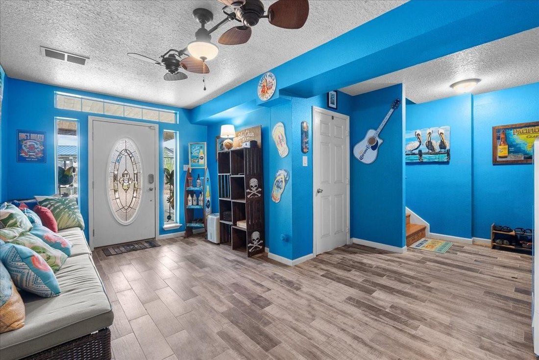House in Dickinson, Texas, United States 3 - 17569393