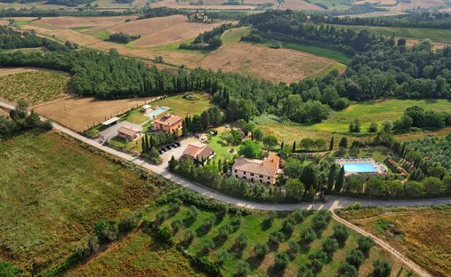 Estate in Peccioli, Tuscany, Italy 1