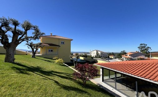Townhouse en Mangualde, Mesquitela e Cunha Alta, Distrito de Viseu, Portugal 1