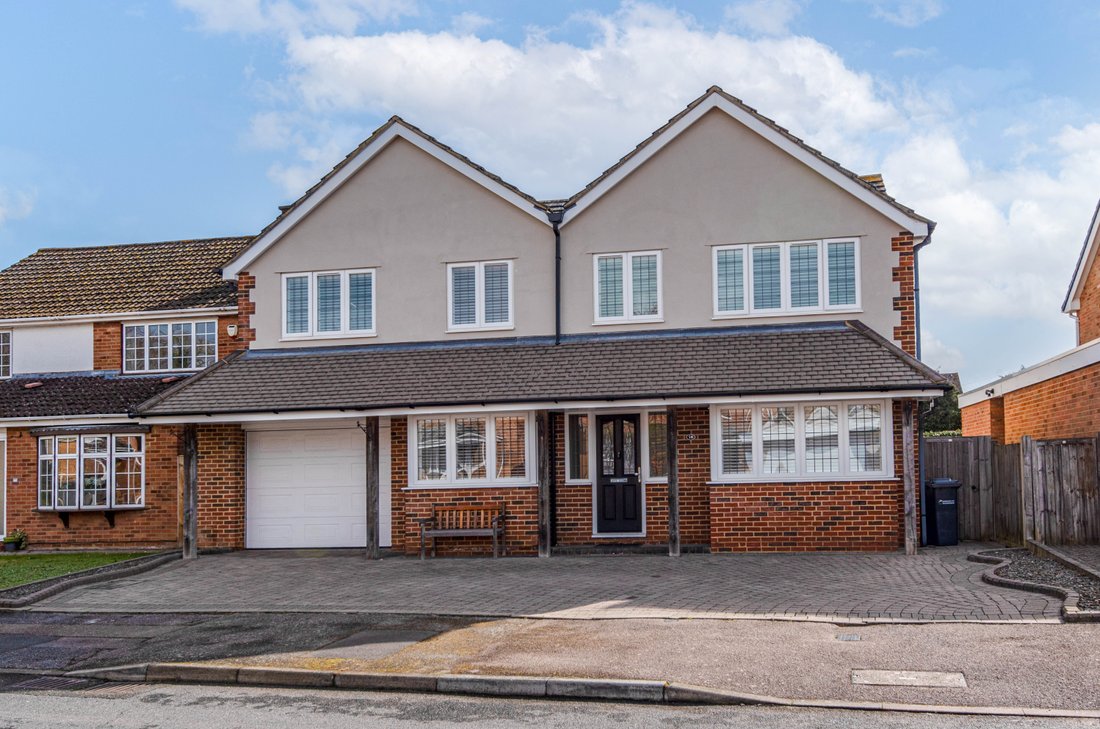 House in Beaumont, Broxbourne, England 2 - 17567233