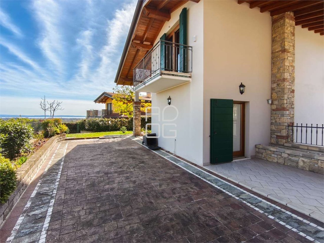 Villa in Polpenazze del Garda, Lombardy, Italy 3 - 17565742