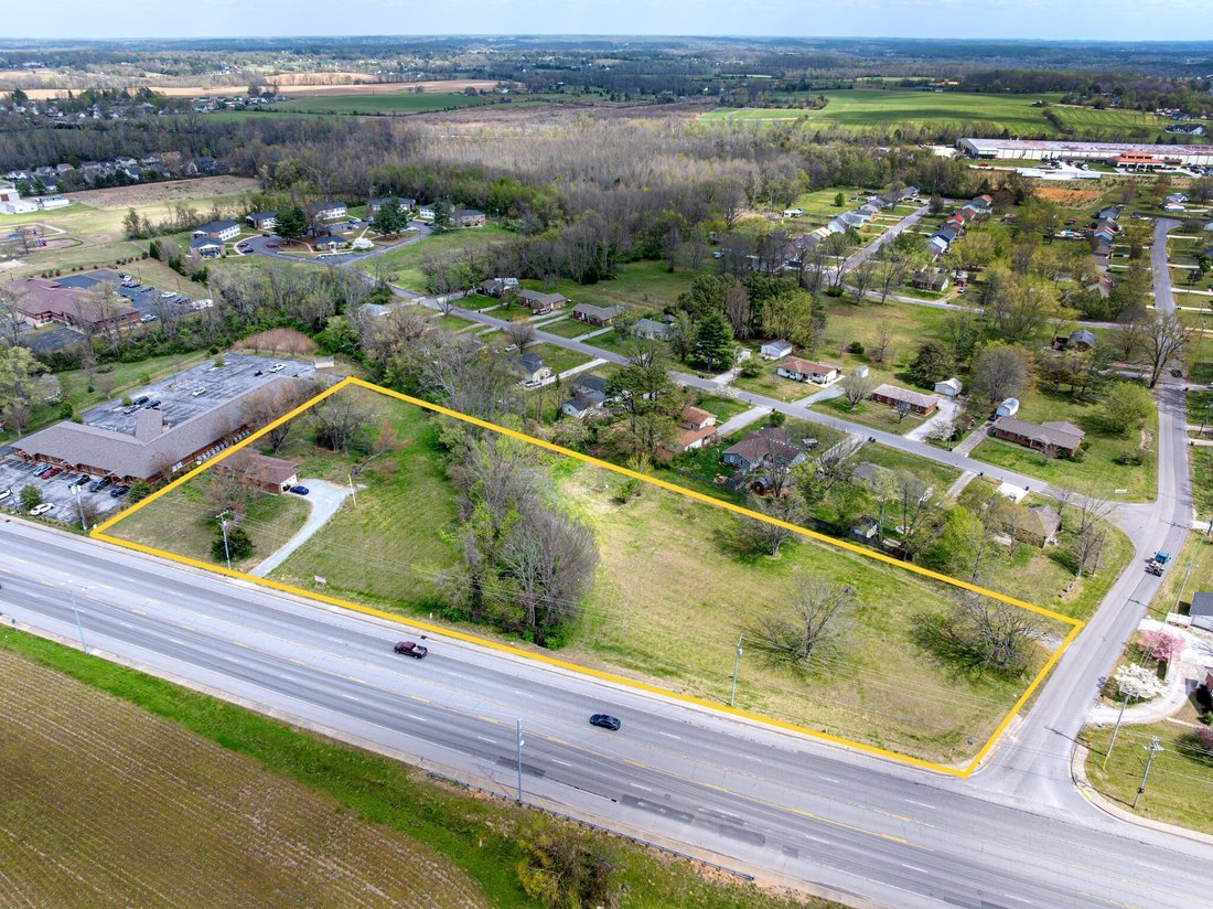 House in Portland, Tennessee, United States 1 - 17560092