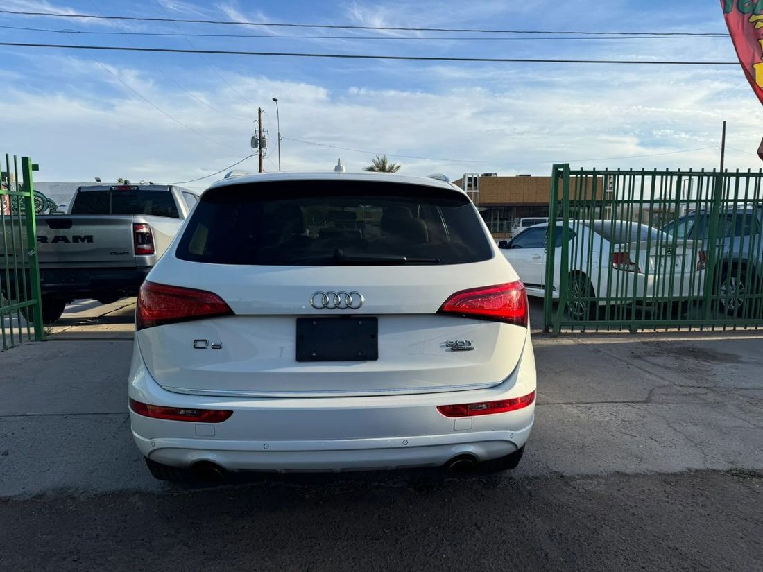 Suv in Phoenix, AZ, United States 4 - 17565017
