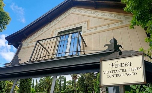 Villa in Medio Levante, Genoa, Liguria 1
