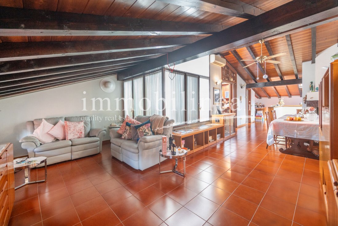 Apartment in Lazise, Veneto, Italy 1 - 17567154