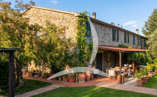 Farm Ranch in Campagnatico, Tuscany, Italy 1