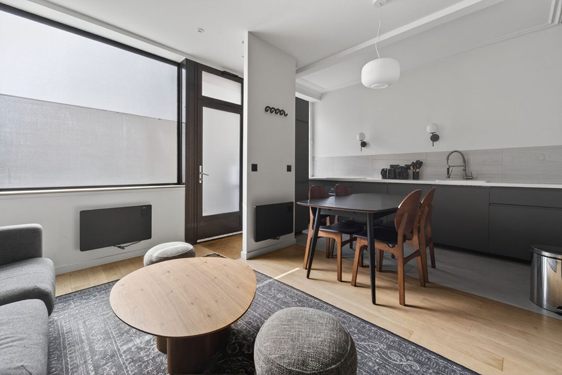 Apartment in Saint Louis, Saint-Mande, France 3 - 17562360