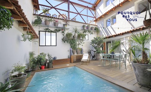 House in Zola - Pressence, Villeurbanne, France 1