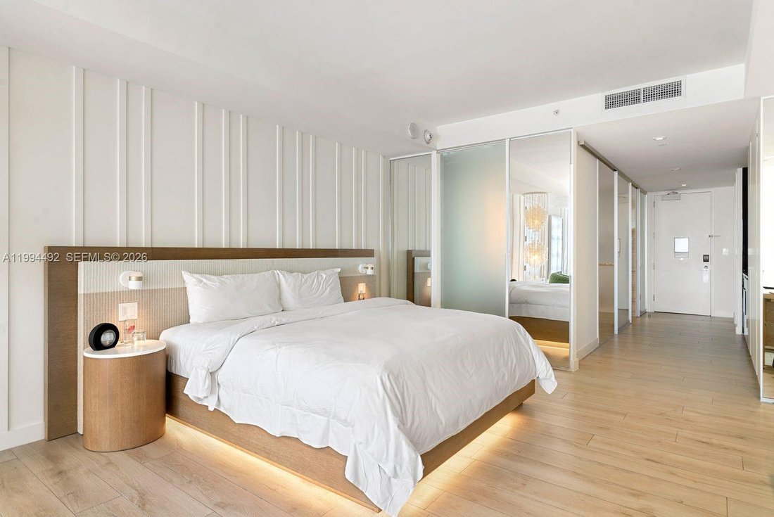 Condo in Miami Beach, Florida, United States 4 - 17556957
