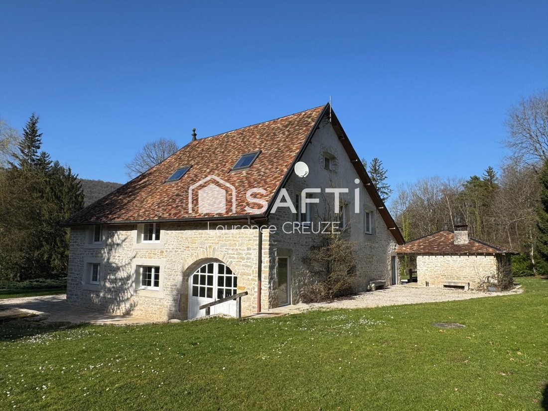 House in Marchaux-Chaudefontaine, Bourgogne – Franche-Comté, France 1 - 17567937