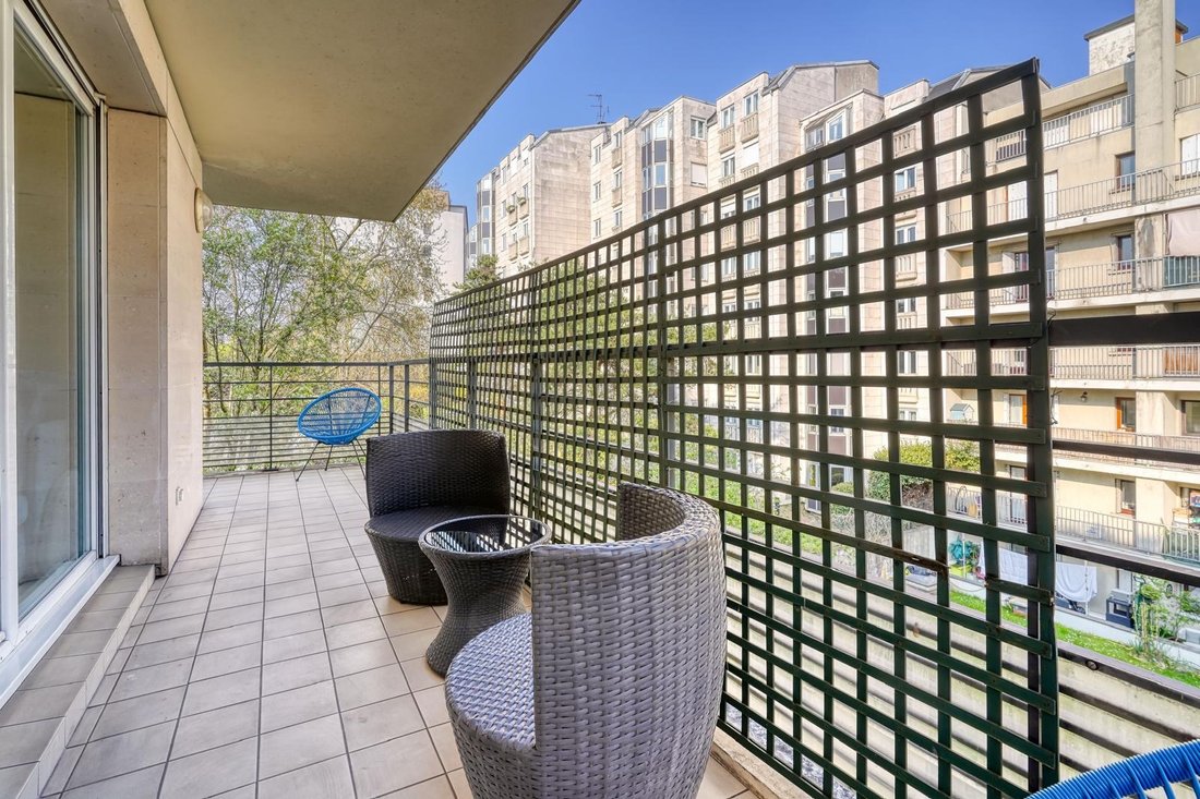Apartment in Saint-Mande, Ile-de-France, France 1 - 17565880