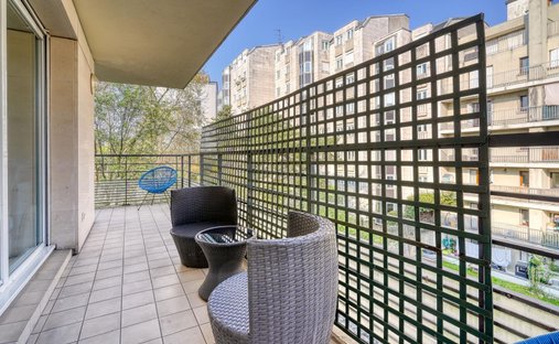 Apartment in Saint-Mande, Ile-de-France, France 1