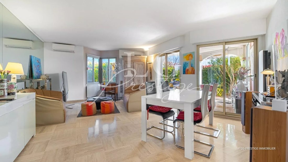 Apartment in Cannes Marina-La Roubine, Mandelieu-la-Napoule, France 4 - 17558394