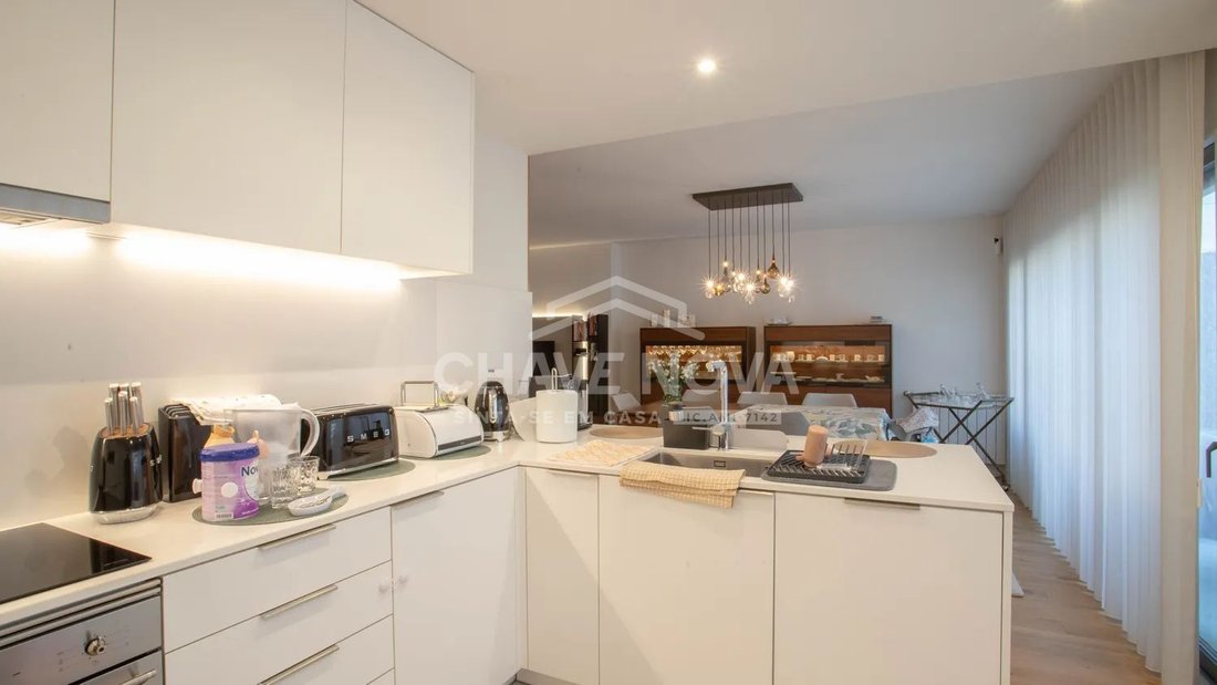 Apartment in Aldoar, Foz do Douro e Nevogilde, Porto District, Portugal 5 - 17567249