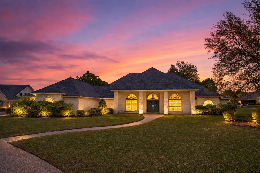 House in Hideaway, Texas, United States 1 - 17559229