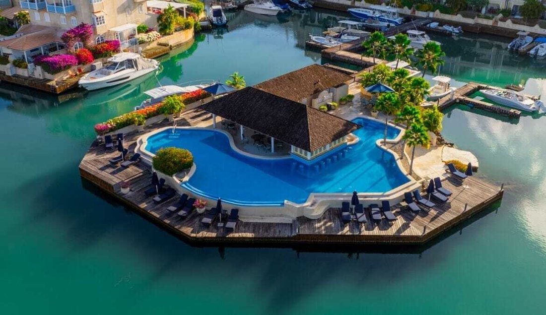 Apartment in Bridgetown, Christ Church, Barbados 4 - 17560622