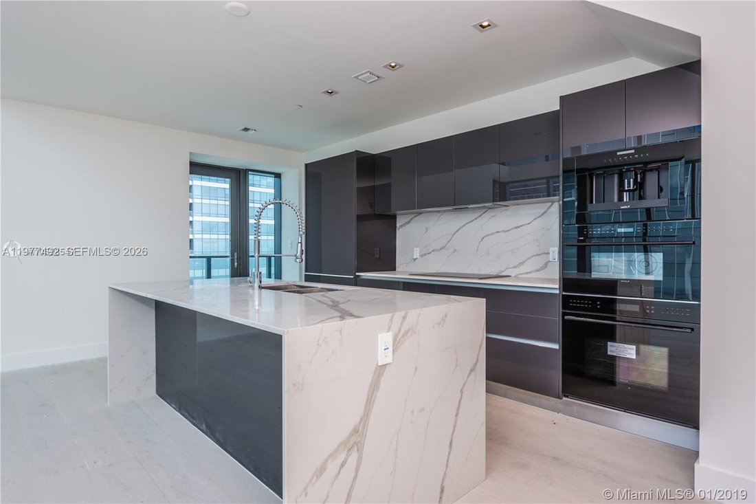 Condo in Miami, Florida, United States 4 - 17570907